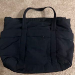 Lululemon large tote bag